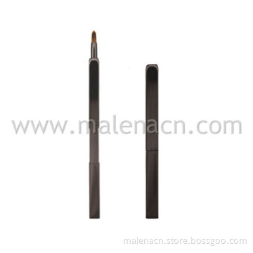 Synthetic Hair Retractable Lip Brush